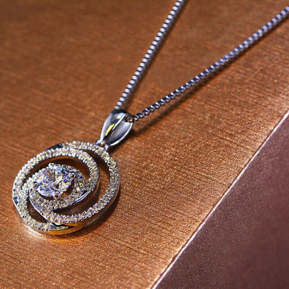 925 Silver Round Cut Pendant Necklace - Picture 3 of 4